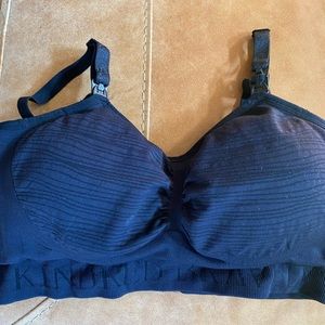 Kindred Braverly barely worn pumping bra